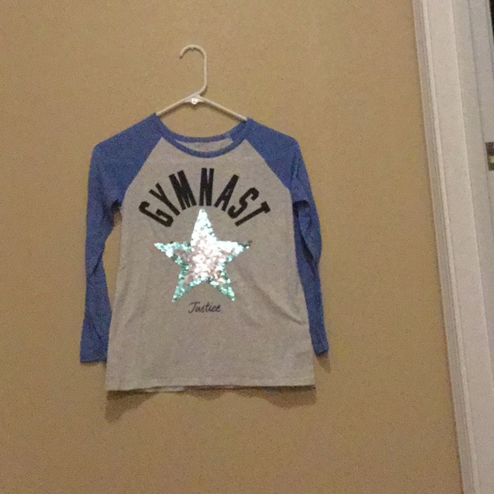 A cute justice Shirt with sequins
